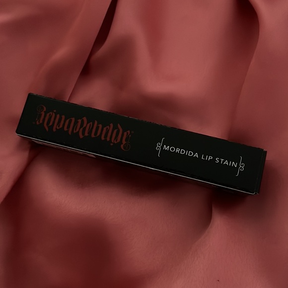 Mordida Lip Stain -PRIMER BESO *NEW* - Picture 3 of 4